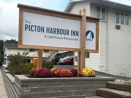 Picton Harbour Inn