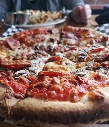 555 wood fire Pizza