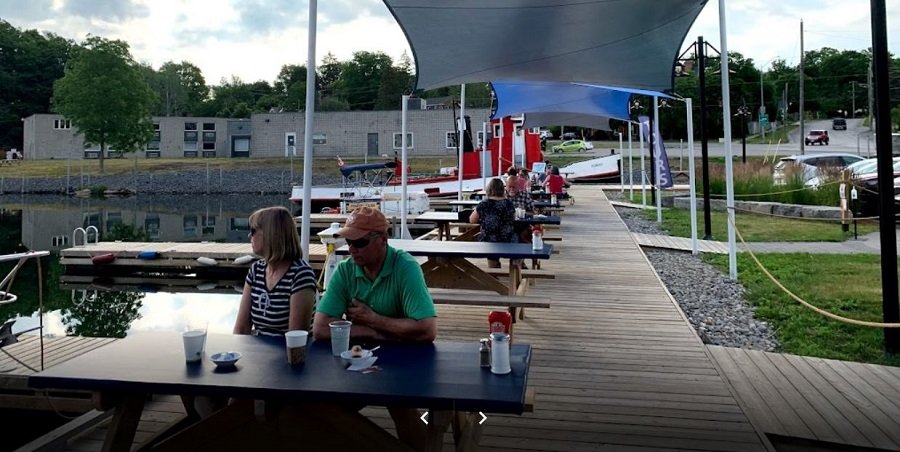 The Lighthouse Restaurant On The Water