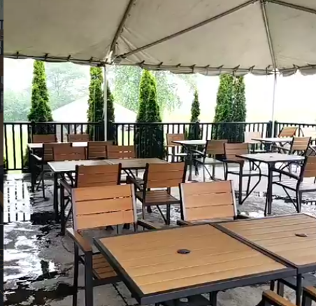Casa-Dea Estates Winery Outside cover from rain